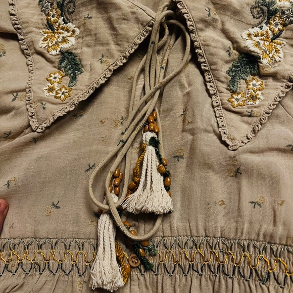 ZARA DRESS In brand new condition ( XS) size - Picture 4 of 5